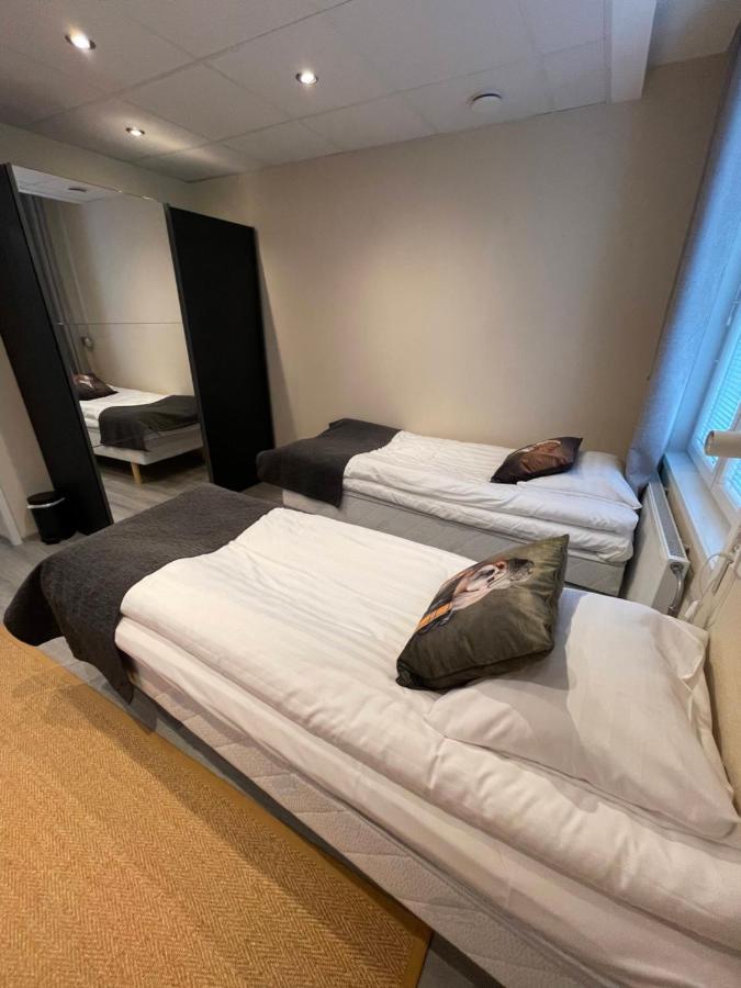 Kuukkeli Ivalo Airport Inn Екстер'єр фото